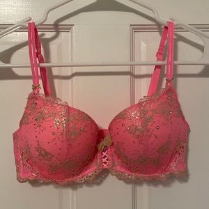 PINK Victoria’s Secret Push Up Bra